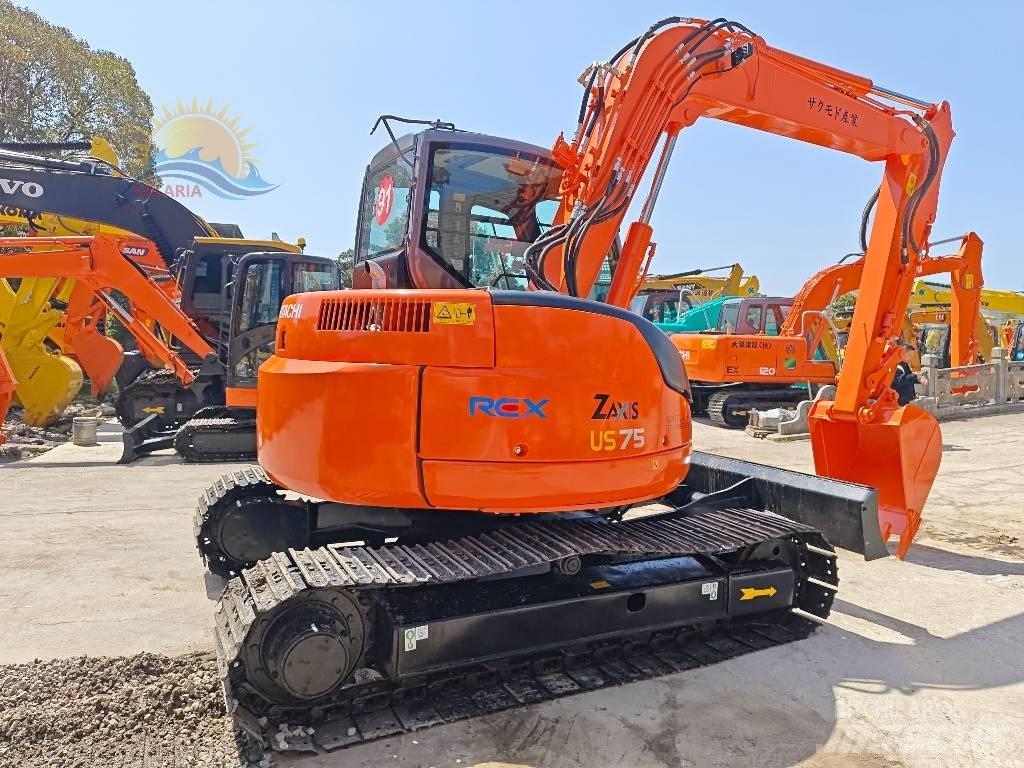 Hitachi ZX 75 Excavatoare pe șenile
