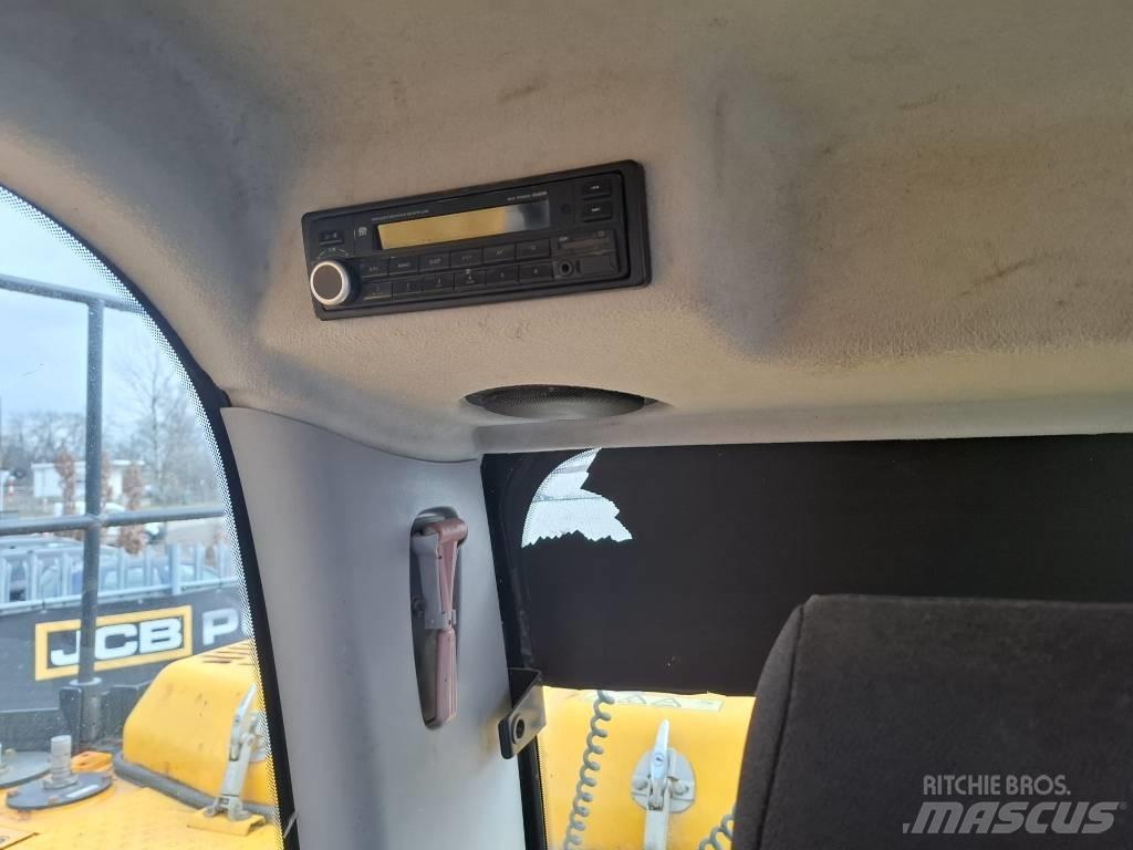 JCB JS 160 W Excavatoare cu roti
