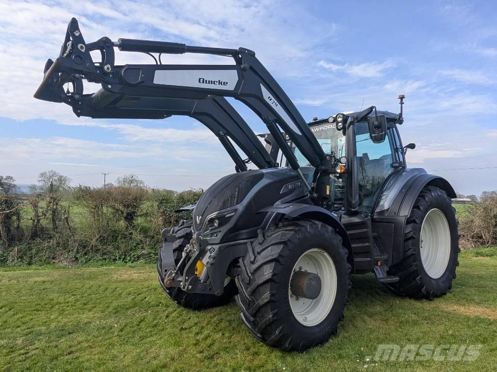 Valtra T 254 Tractoare