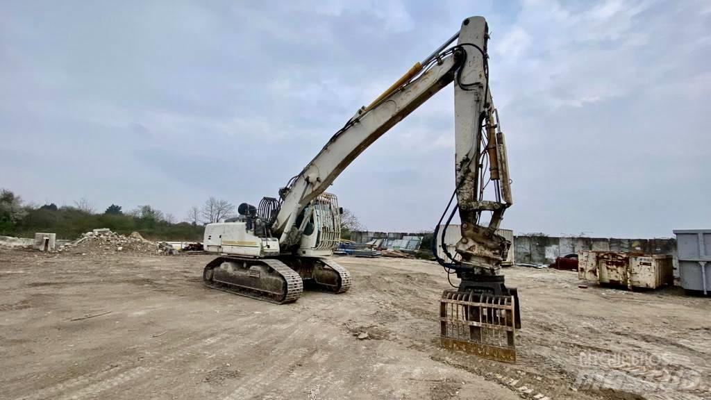 Liebherr R 924 Excavatoare pe șenile
