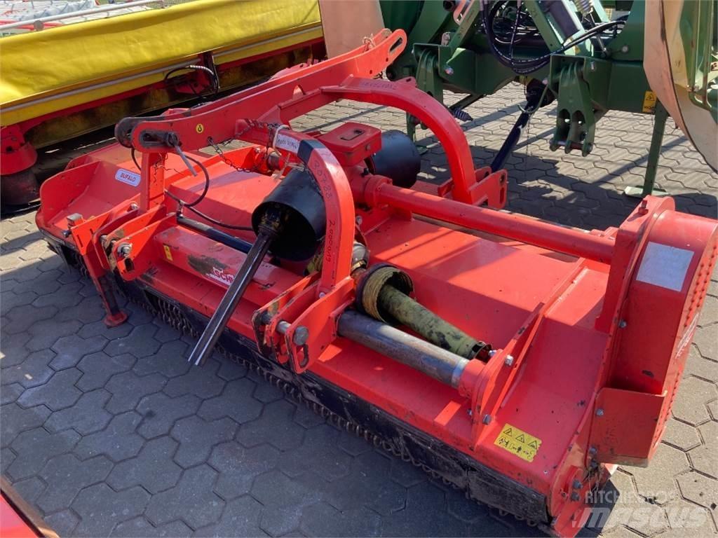 Maschio Bufalo 280 Utilaje întreţinere terenuri - Altele
