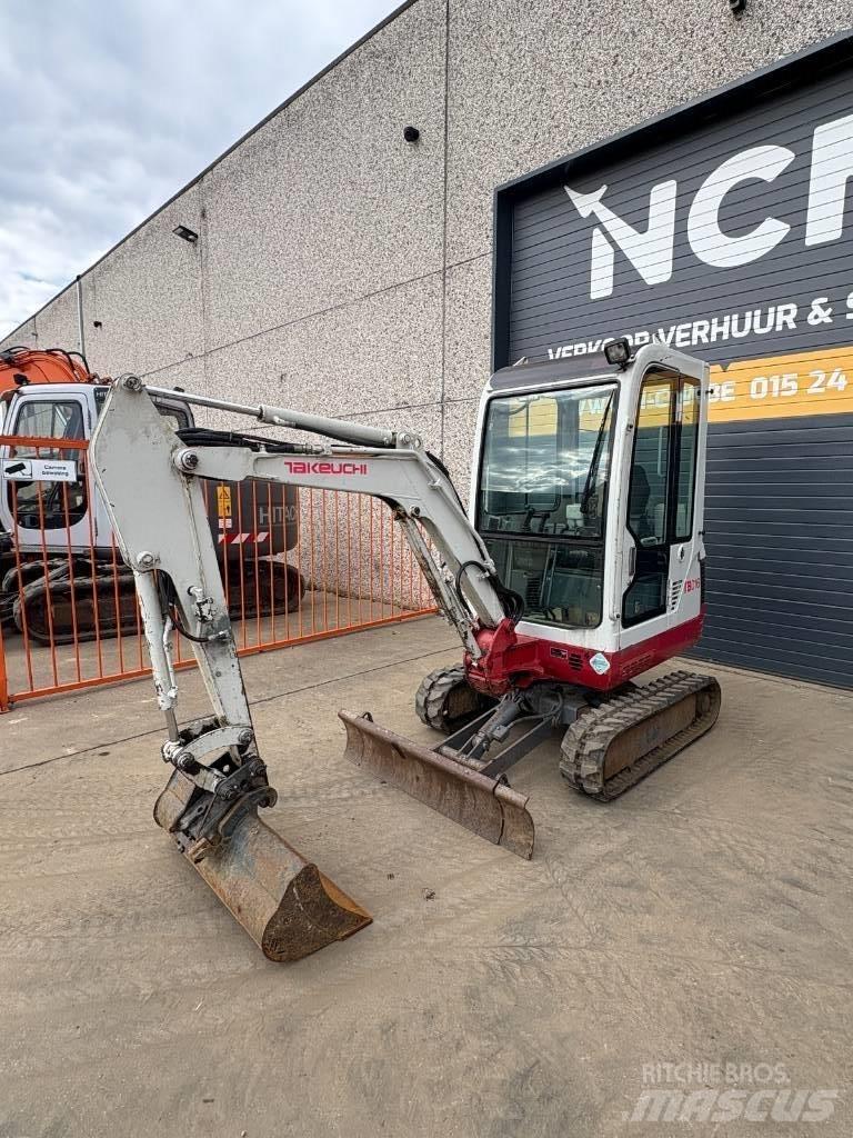 Takeuchi TB016 Mini excavatoare < 7t