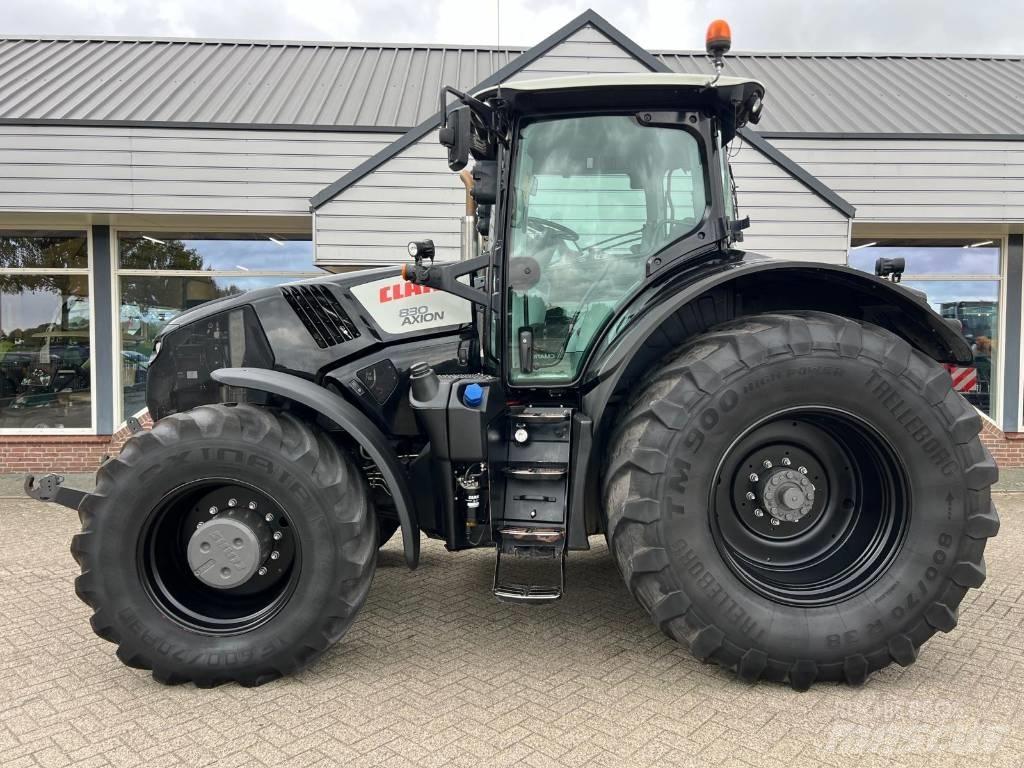 CLAAS Axion 830 Tractoare