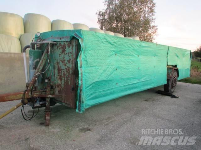  Melkwagen 6 Plätze Utilaje agricole - Altele