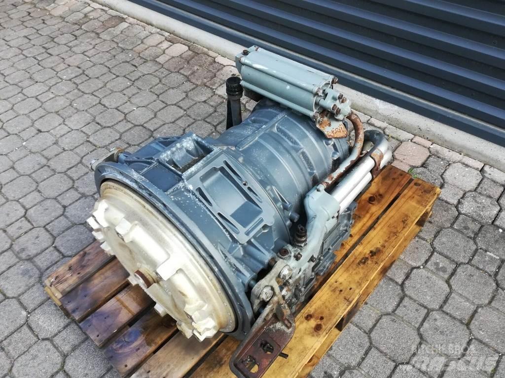 ZF AUTOMATIC Cutii de viteze