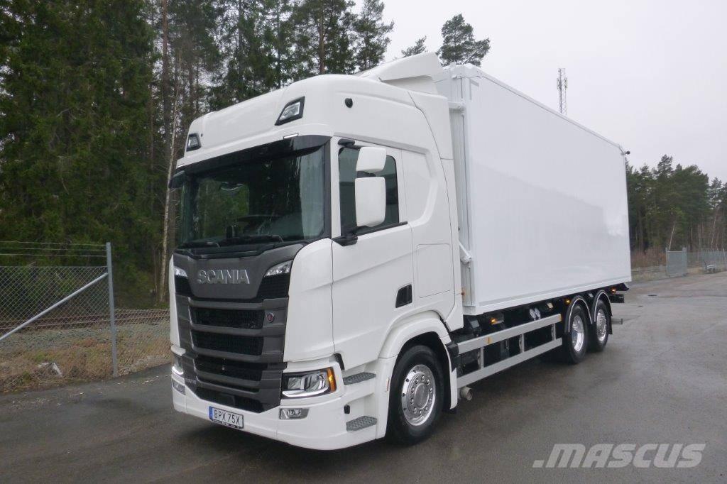 Scania R560 LB6x2*4 Camion transport aschii
