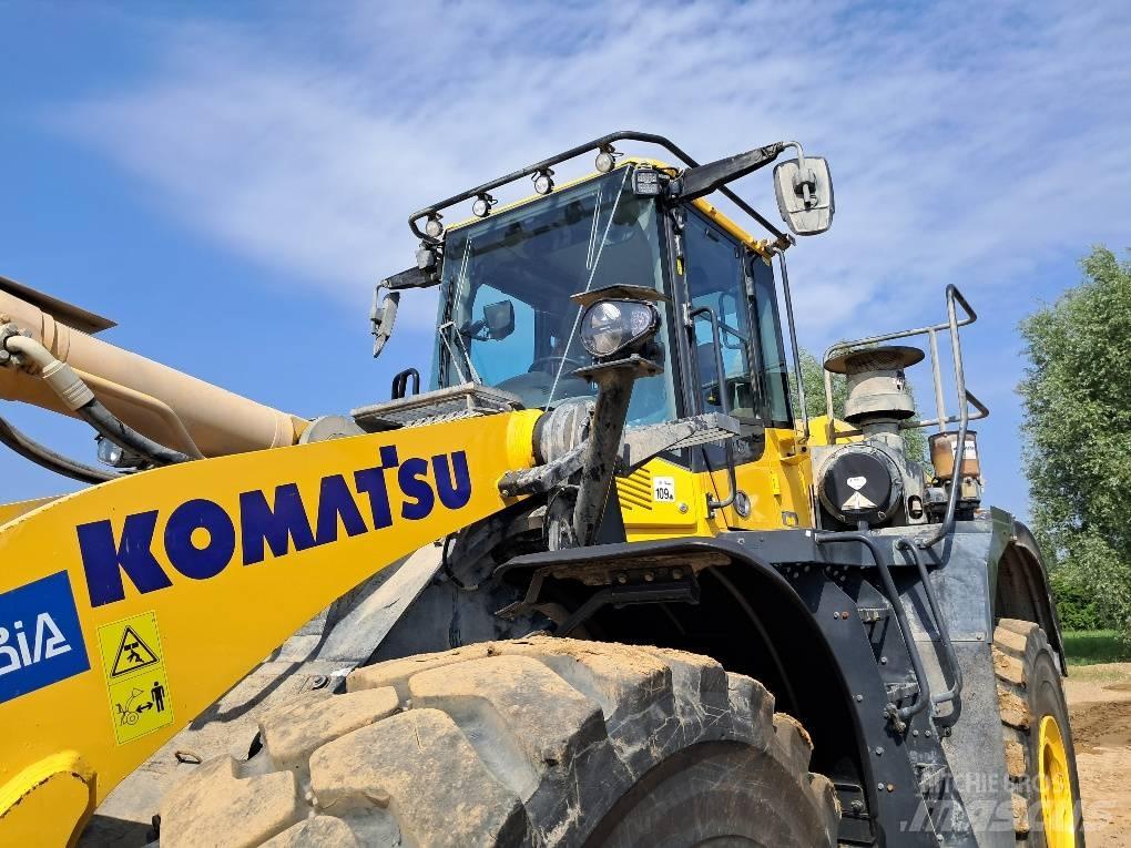 Komatsu WA500-8E0 Incarcator pe pneuri