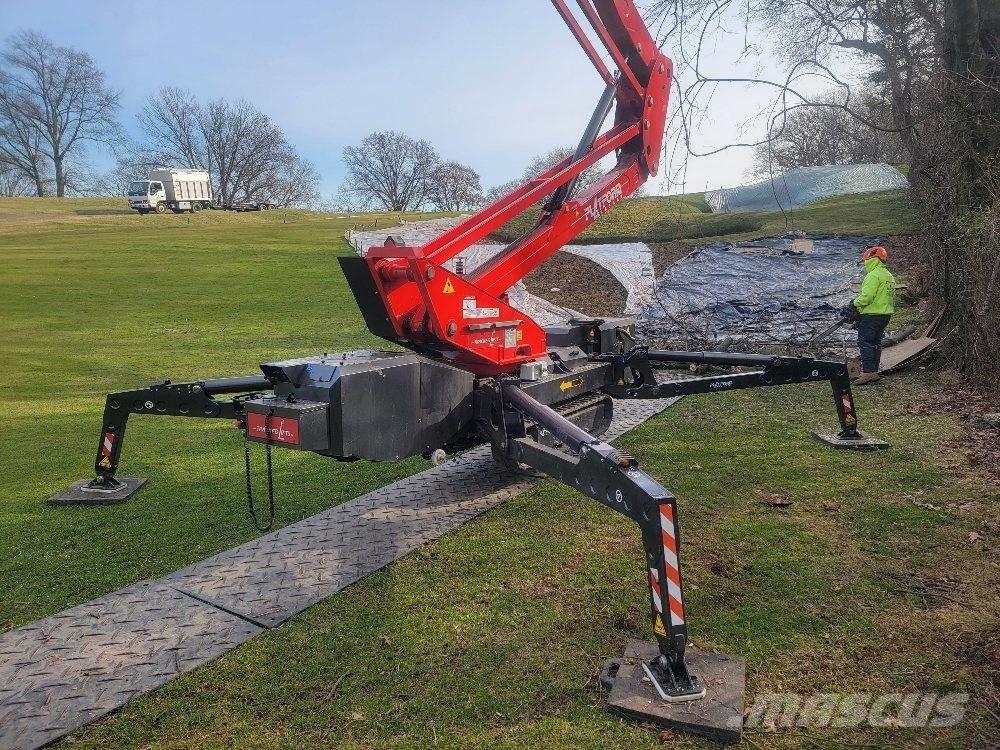  PLATFORM PB 22.10 Nacele cu brat telescopic