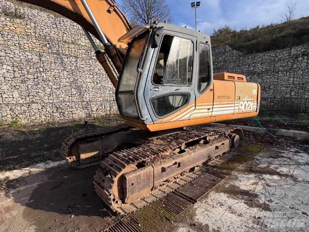 CASE 9021 Excavatoare pe șenile
