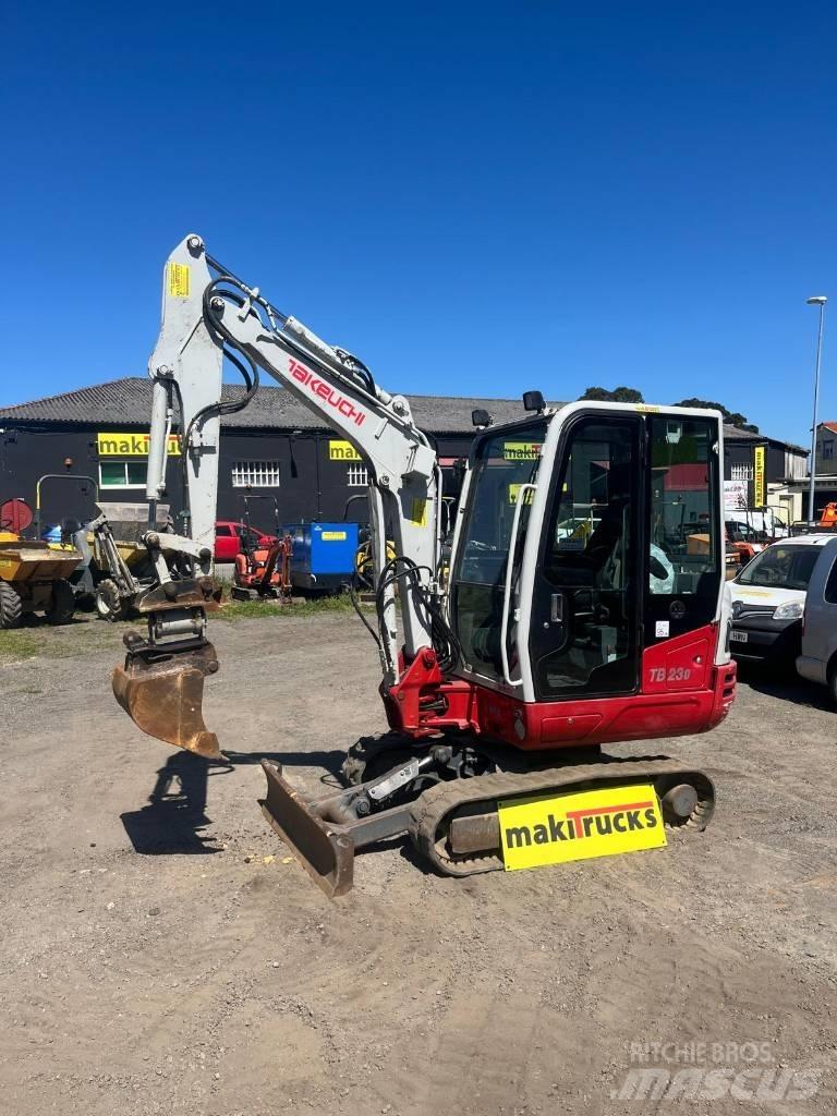 Takeuchi TB230 Mini excavatoare < 7t