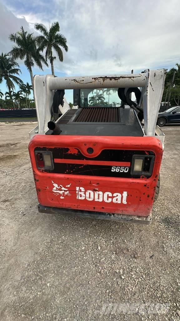 Bobcat S650 Mini incarcator
