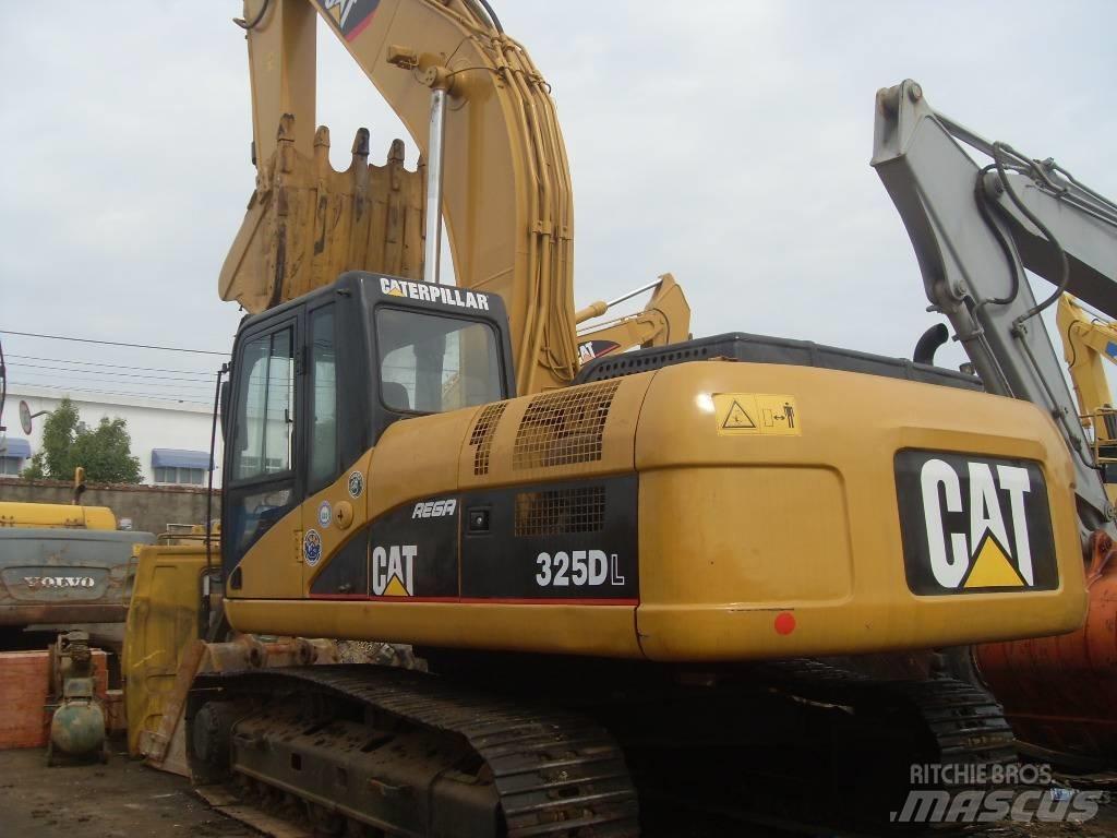 CAT 325DL Excavatoare pe șenile
