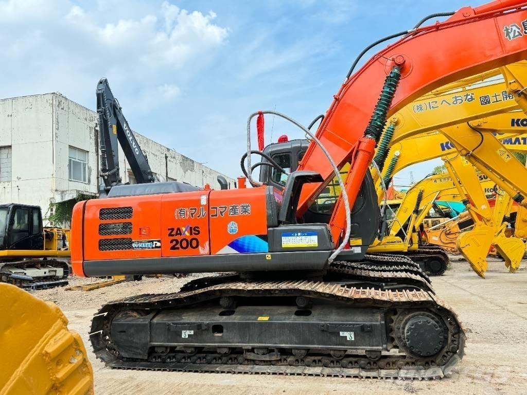 Hitachi ZX 200 Excavatoare pe șenile
