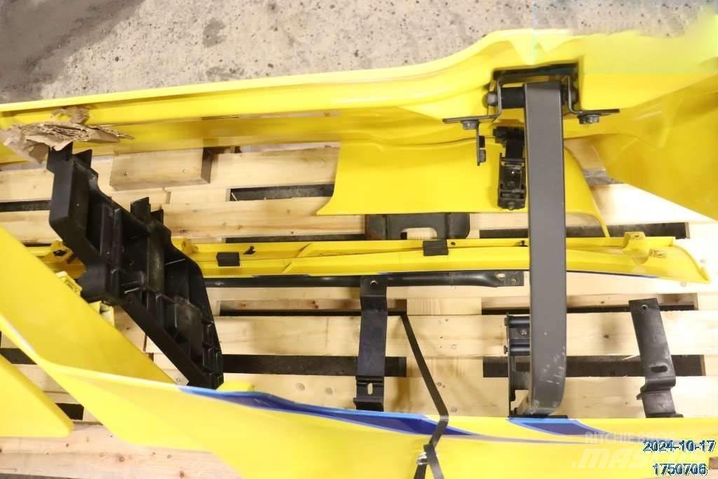Scania S 580 Cabine si interior