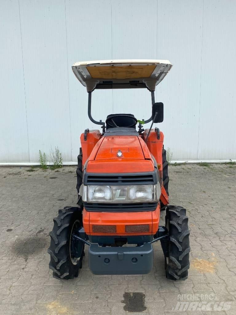 Kubota GL241 Tractoare compacte