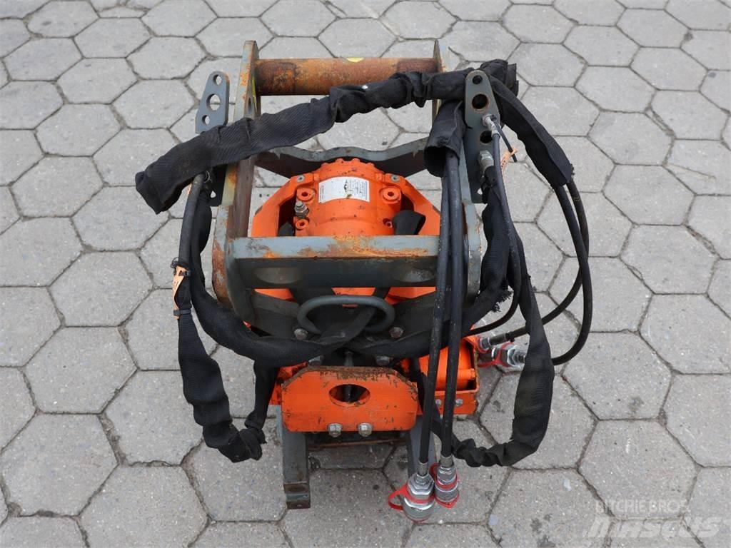  TILT ROTATOR TR07 Conectoare rapide