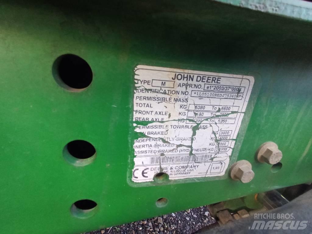 John Deere 5100 R Tractoare