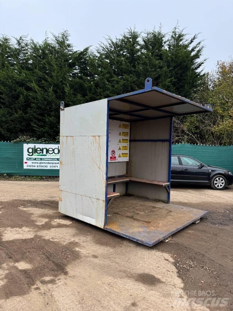  SMOKING SHED barăci de construcții