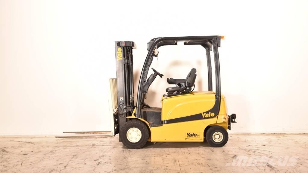 Yale ERP25VLE Stivuitor electric