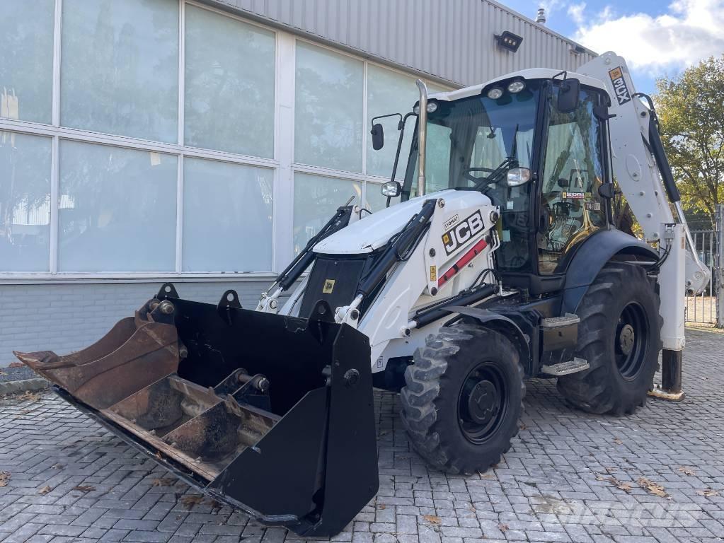 JCB 3 CX    2019 Buldoexcavatoare