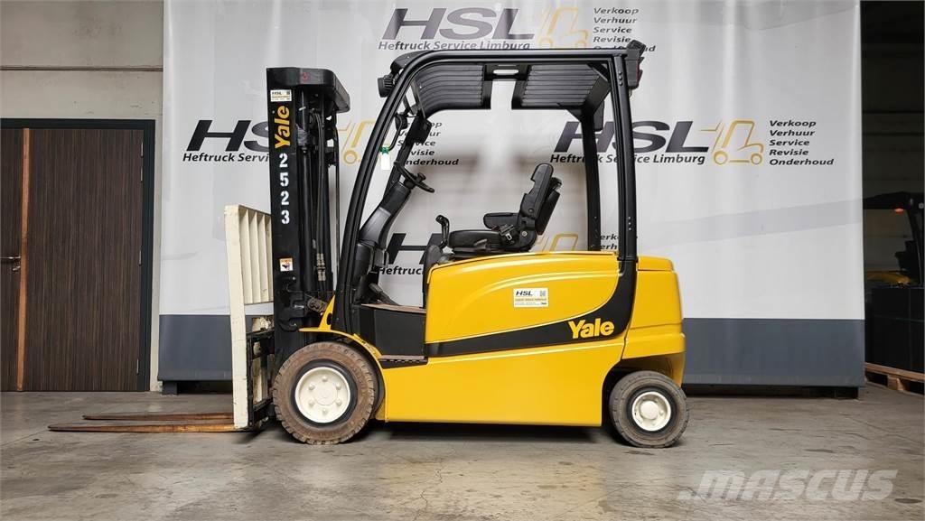 Yale ERP30VL 2016 Stivuitor electric