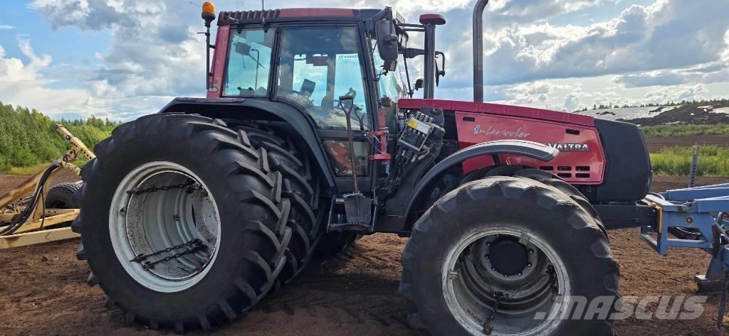Valtra 8950 Hitec Tractoare
