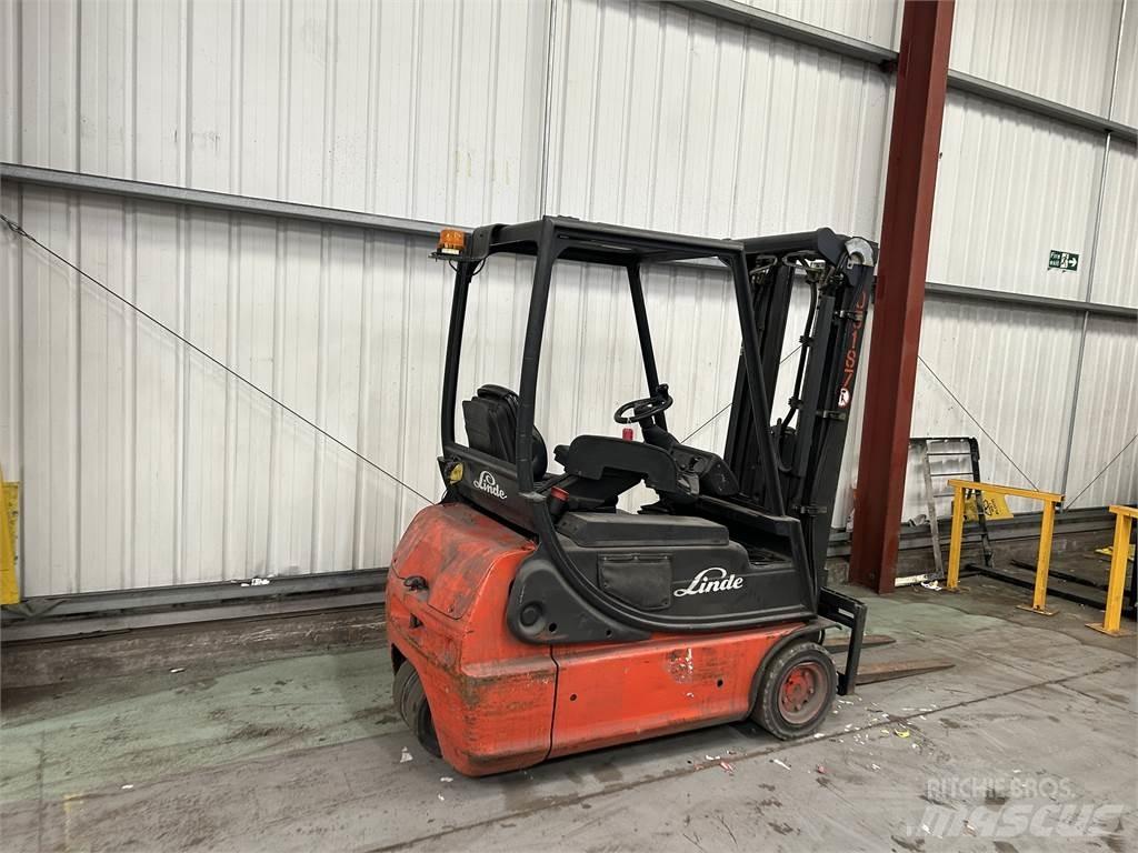 Linde E16C-02 Stivuitor electric