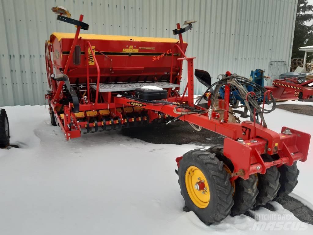 Väderstad Rapid 300C Semanatoare