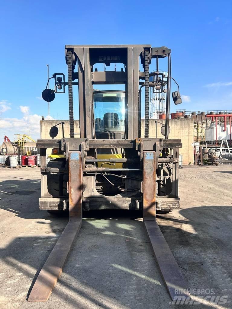 Kalmar DCG 250-12LB Stivuitor diesel