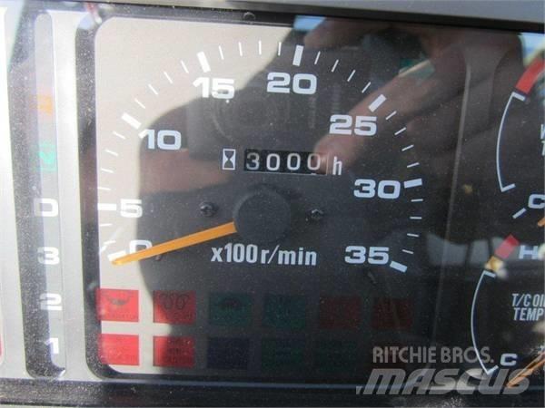 TADANO GR300EX Macara pentru orice teren