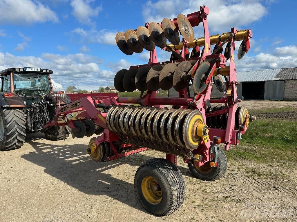 Väderstad Carrier500 Grape cu disc