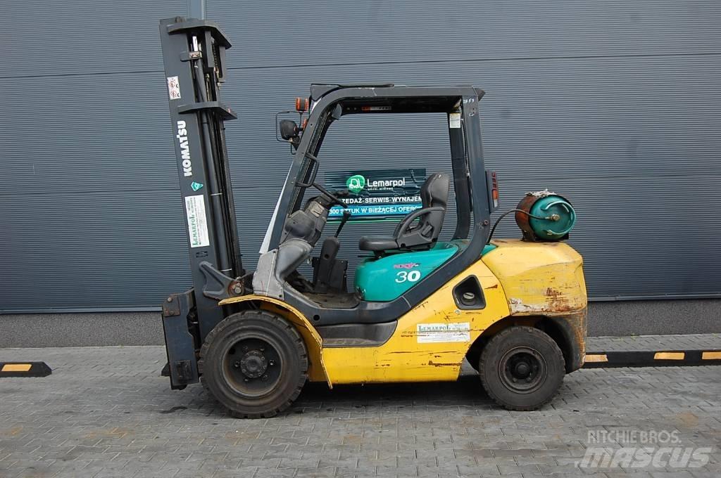 Komatsu FG30C-16 Strivuitoare-altele