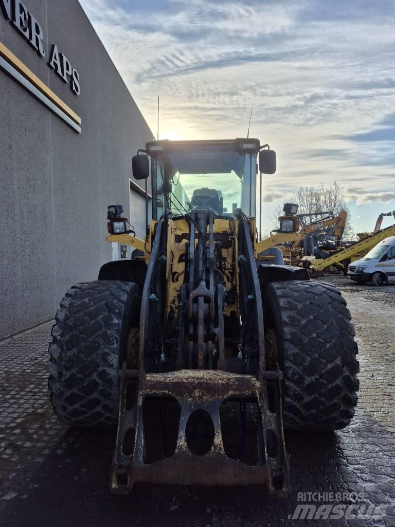 Volvo L 90 G Incarcator pe pneuri