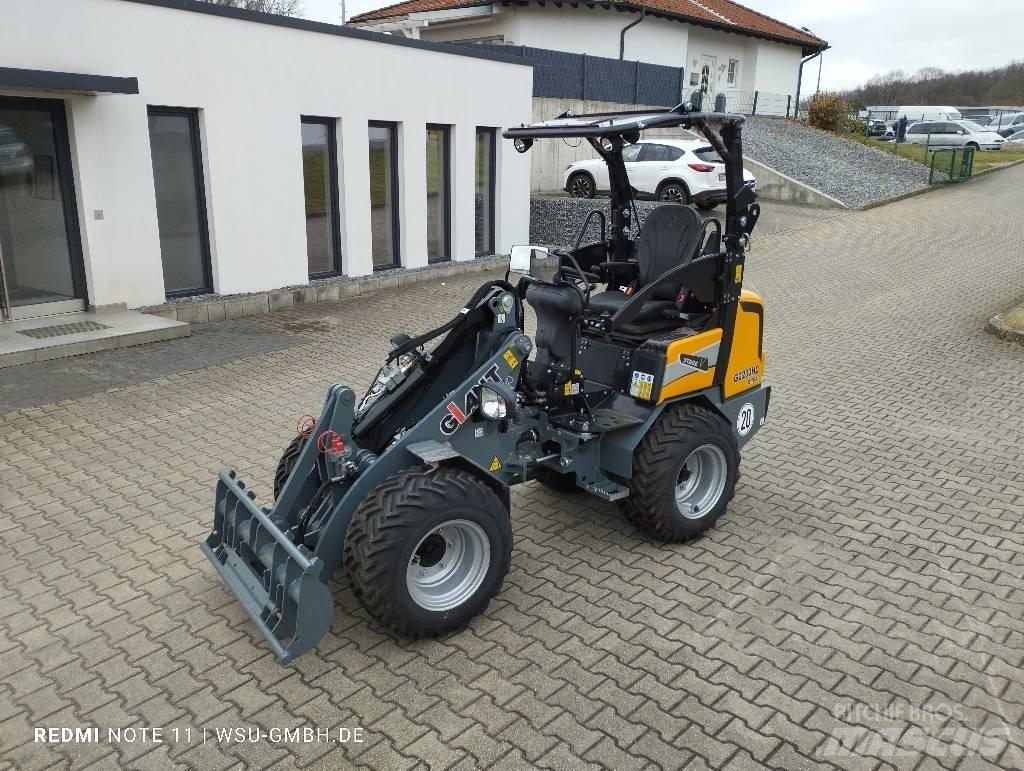 GiANT G2200 Xtra HD Încarcatoare frontale