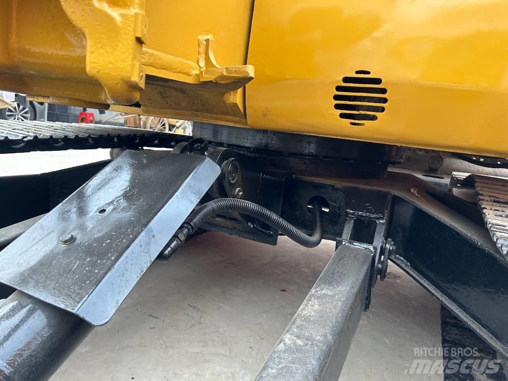 CAT 304 Excavatoare pe șenile
