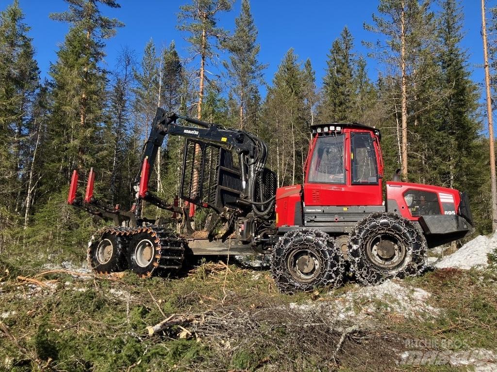 Komatsu 895 Transportoare