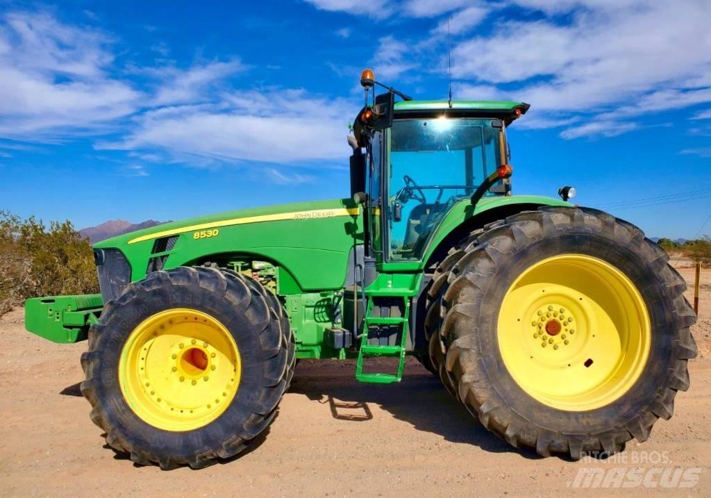 John Deere 8530 Tractoare