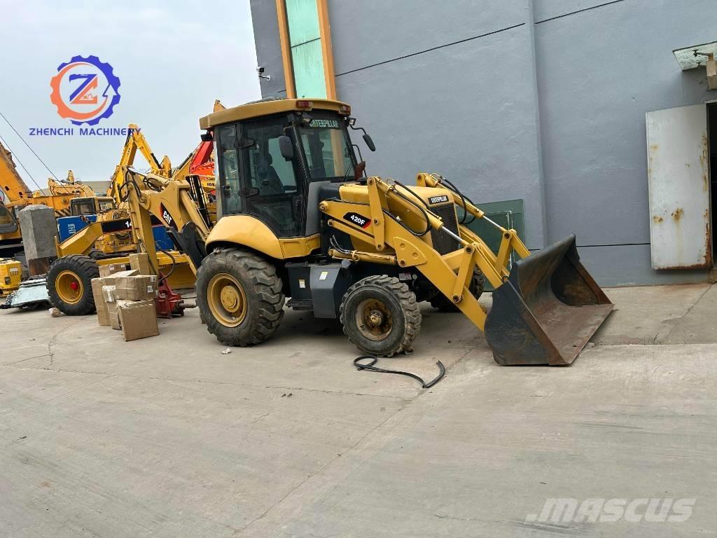 CAT 420 F Buldoexcavatoare