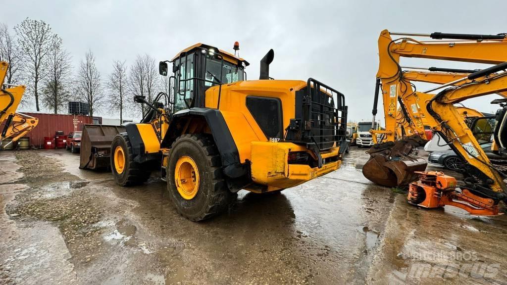 JCB 457 HT Incarcator pe pneuri