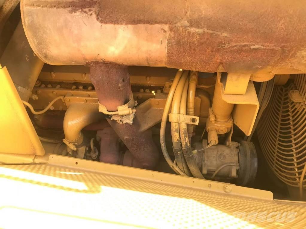 CAT D 6 G Buldozere pe senile