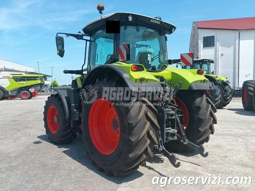 CLAAS Arion 550 Tractoare