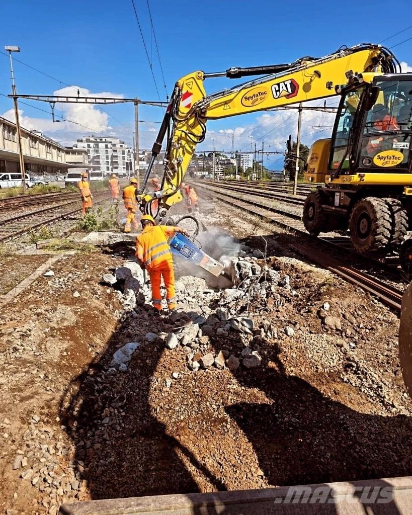 CAT 323 Rail Excavatoare speciale