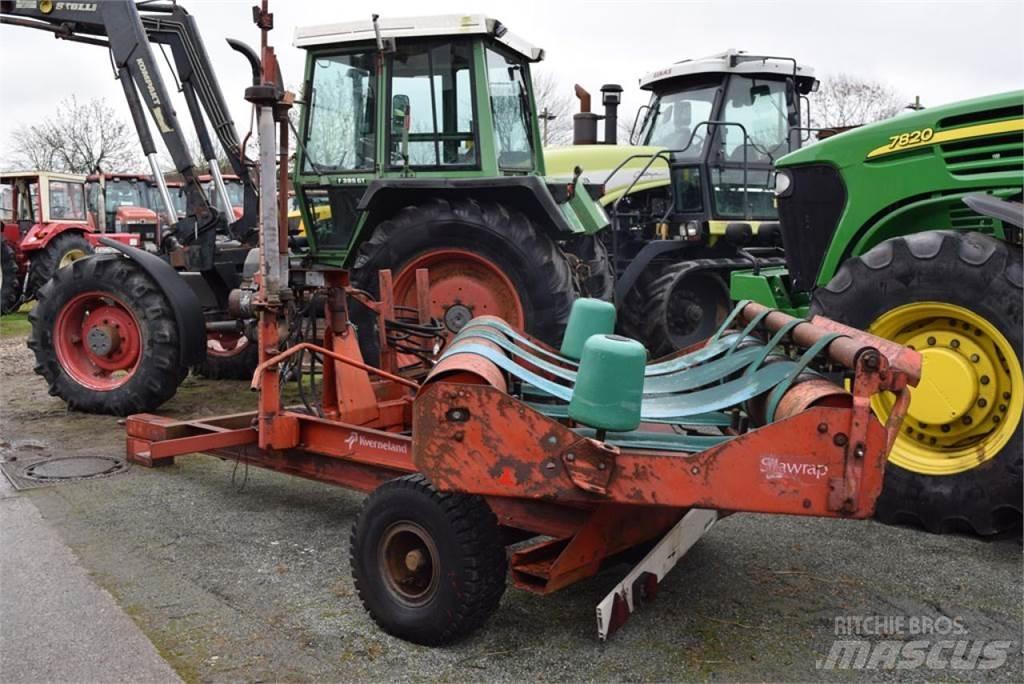 Kverneland UN7558 Împachetatoare