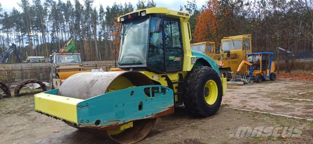 Ammann ASC 110 D Compactoare monocilindrice