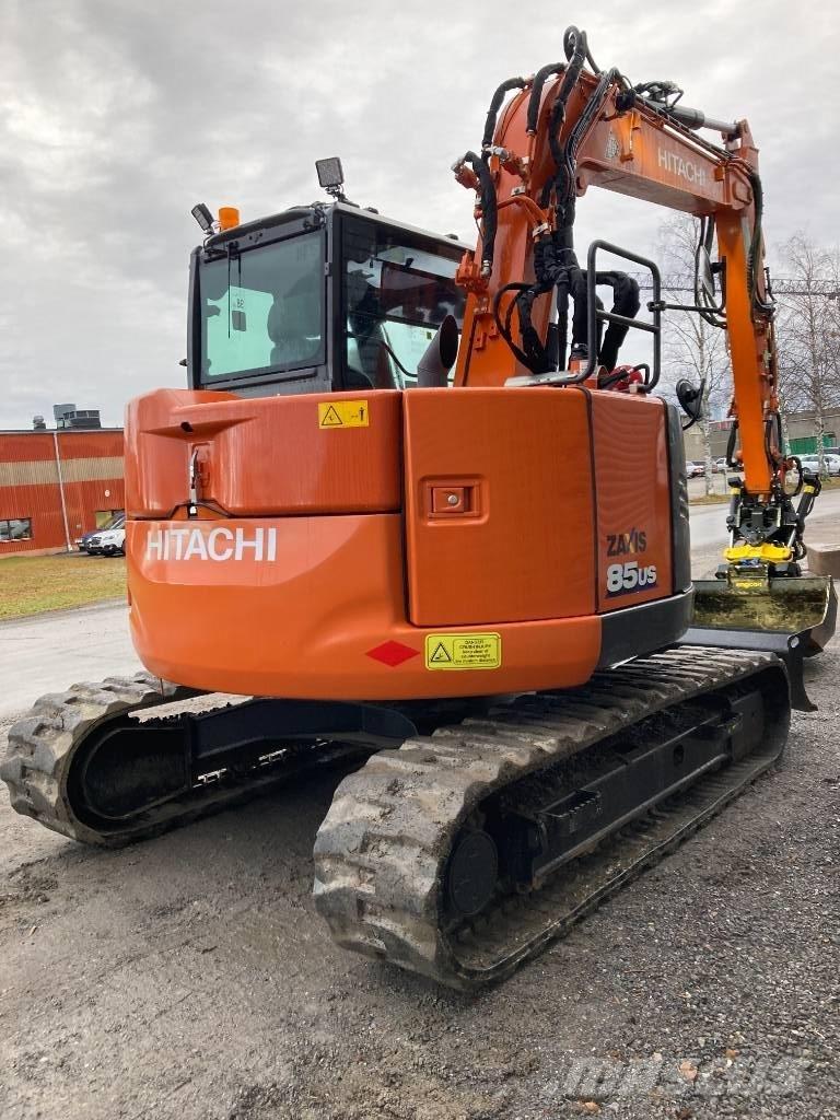 Hitachi ZX 85 US-6 Excavatoare 7t - 12t