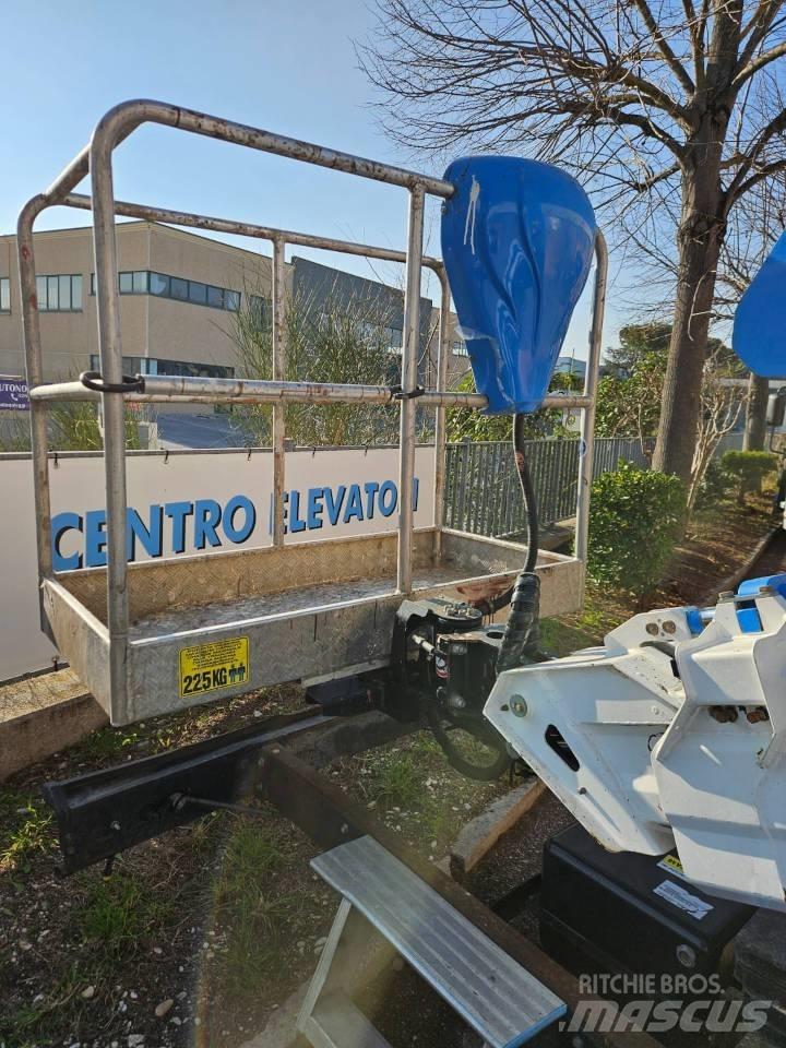 Socage 20D Platforme aeriene montate pe camion