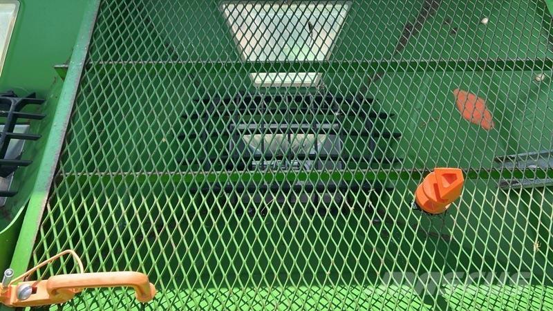 Amazone ZA-M 1501 Împrastierea mineralelor