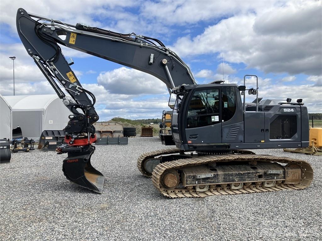 Liebherr R924 Excavatoare pe șenile
