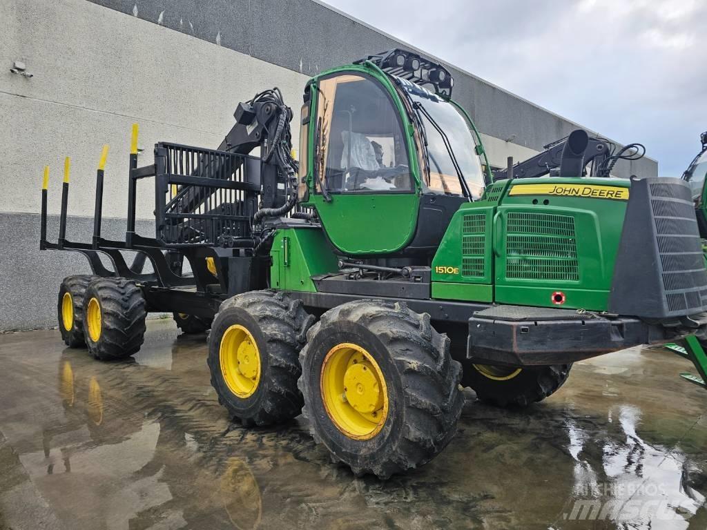John Deere 1510 E Transportoare