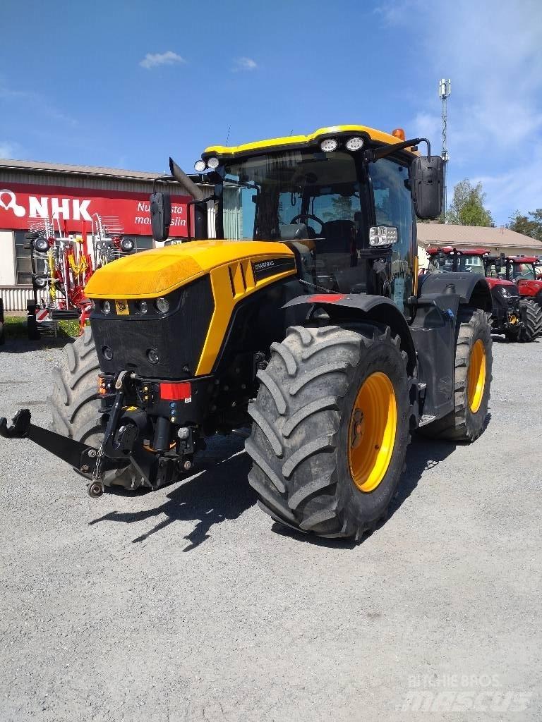 JCB Fastrac 4220 Tractoare